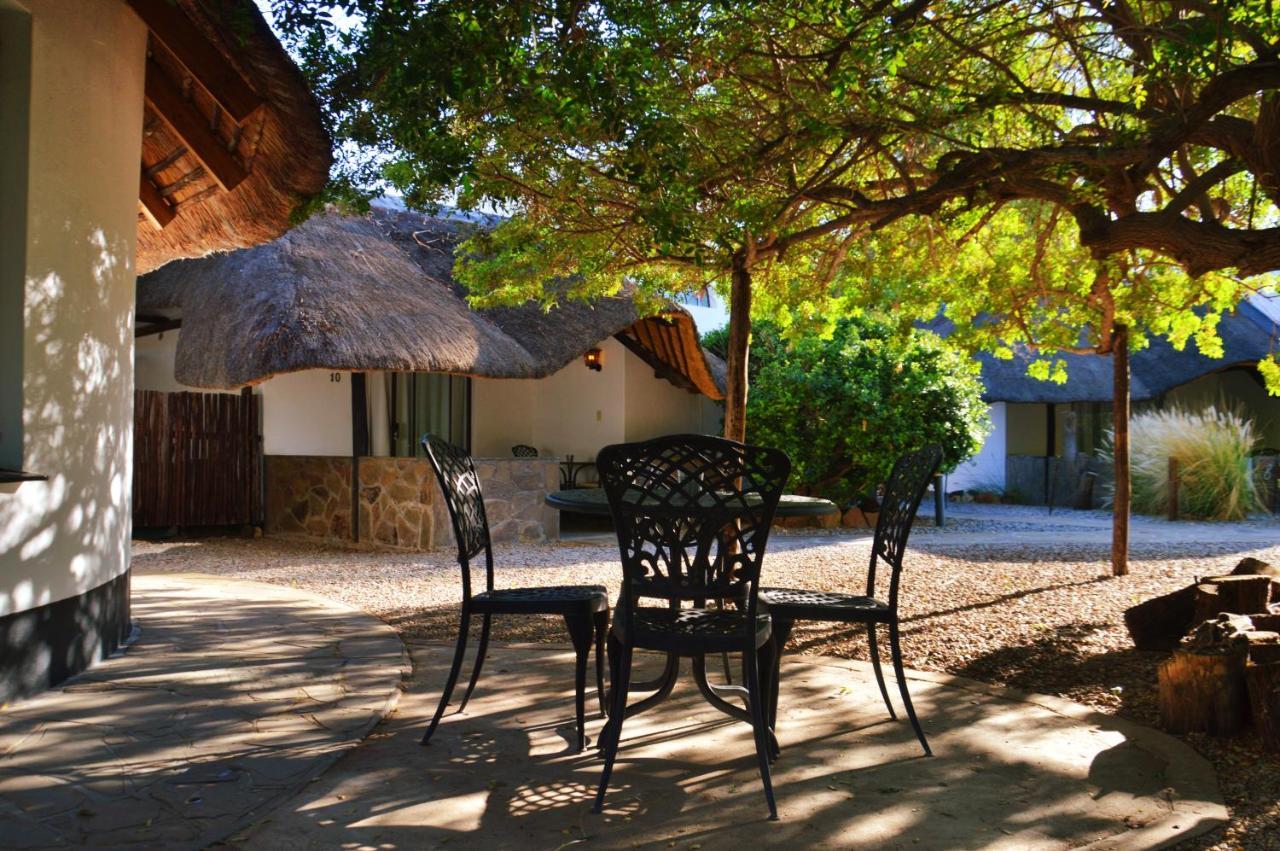 Central Hotel Omaruru Buitenkant foto